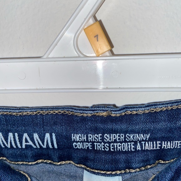 Ardene Miami ripped Jeans - Picture 3 of 3